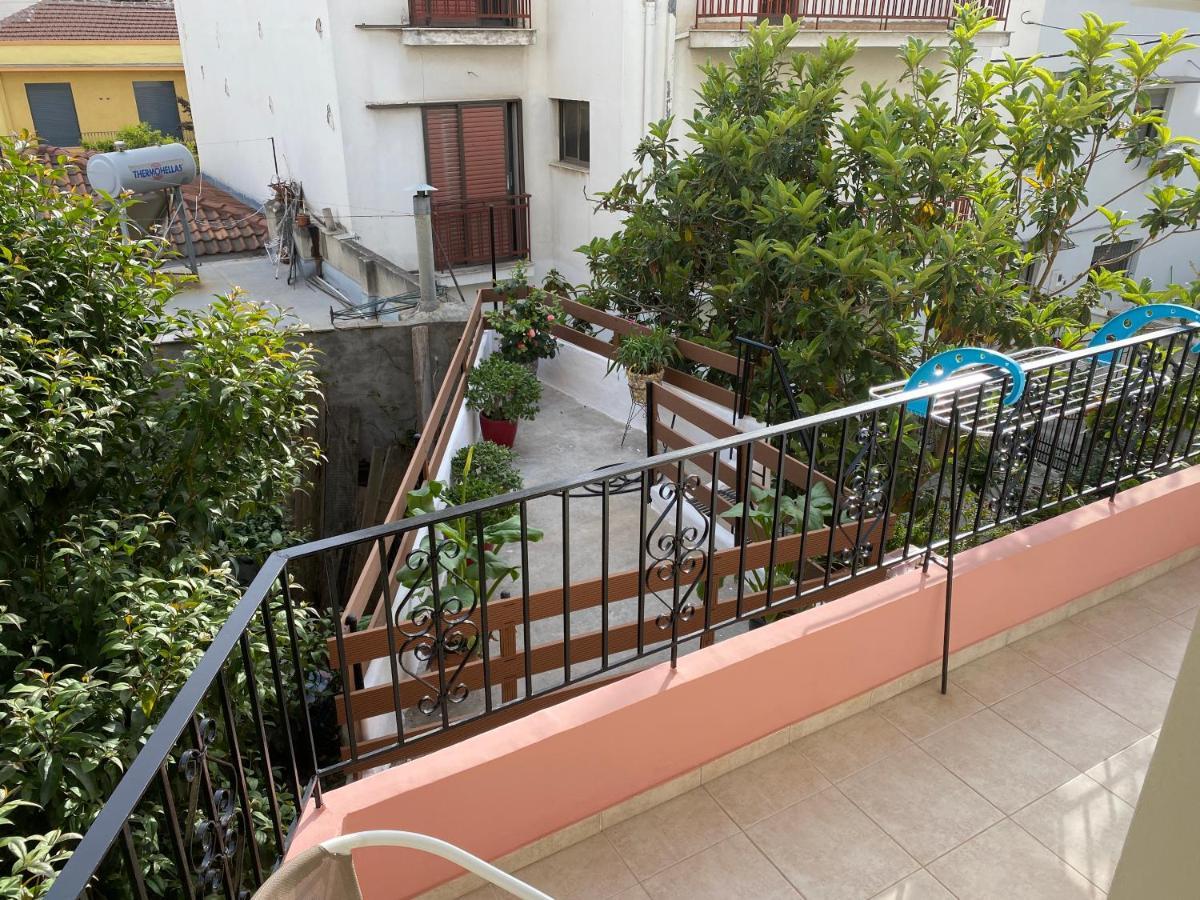Helena'S Apartment Two Volos Exterior foto
